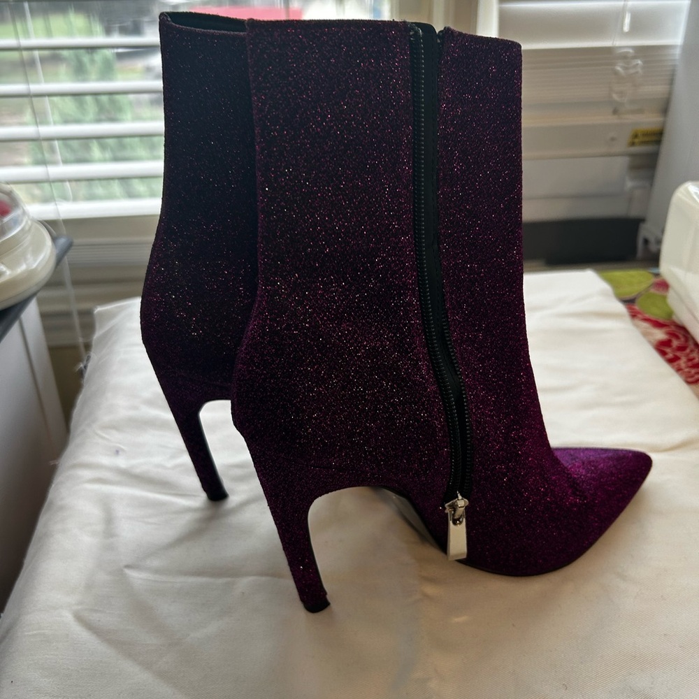 Zara Trafaluc Sparkling Pink/Purple Heeled Boots. 
Valentine’s Day Boots! EUC!